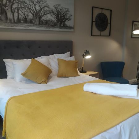 Menlyn Apartment - Studio Pretoria-Noord Kültér fotó